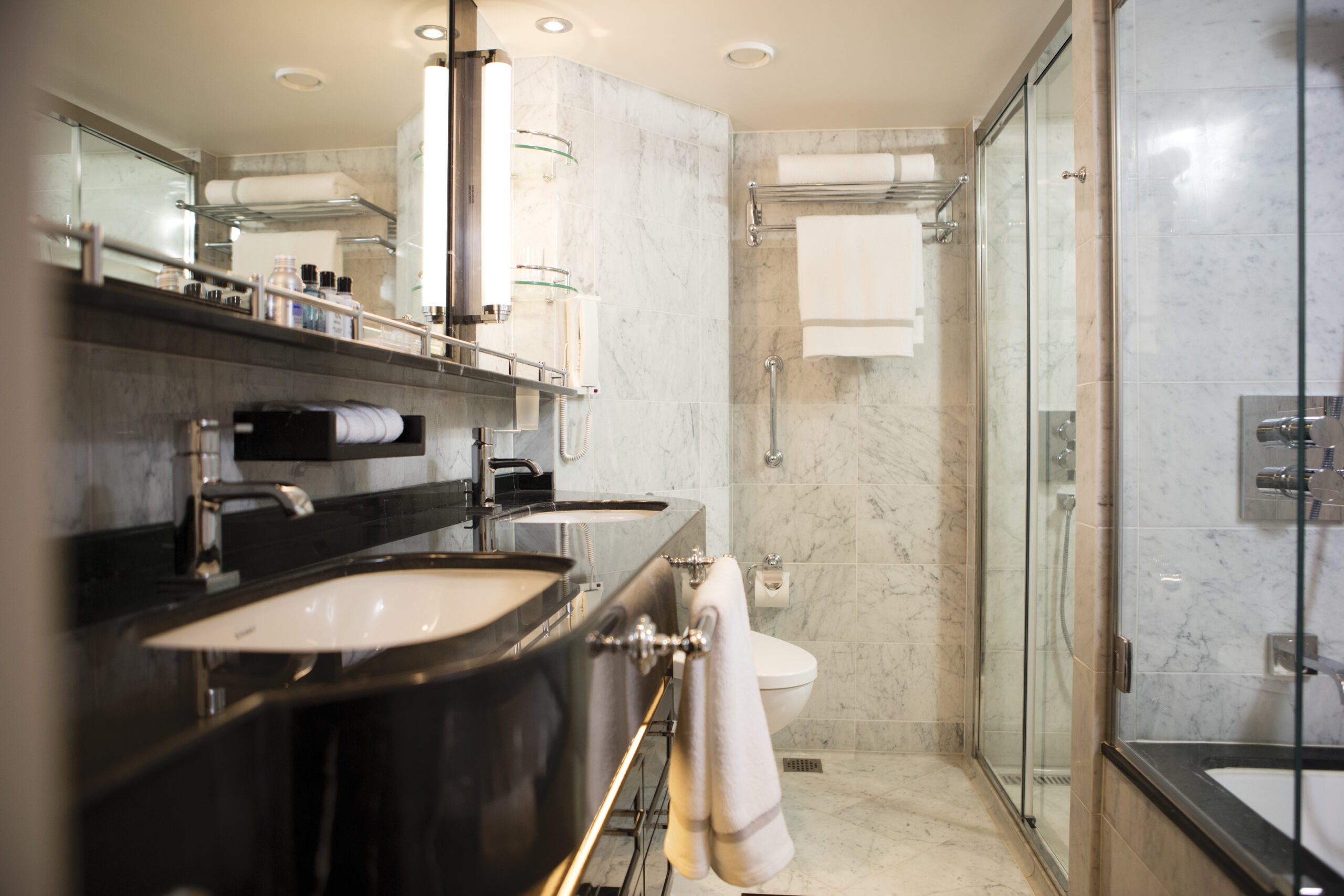 EXP Concierge Suite Bath_2026-05-13_15-03-45