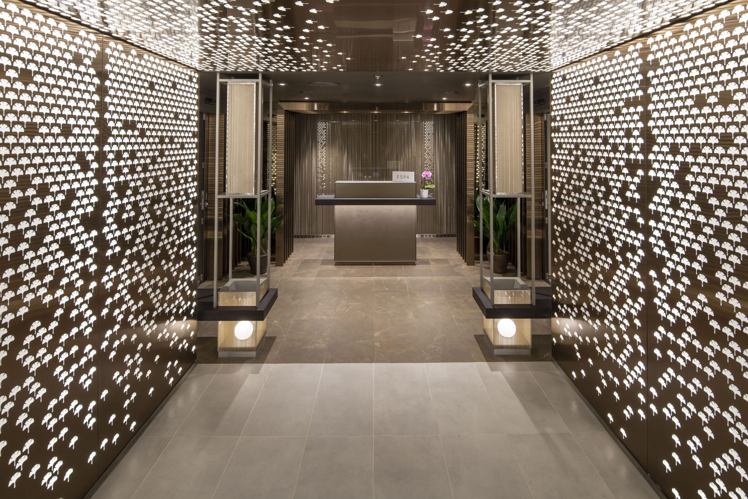 Reception, Senses Spa, Scenic Eclipse