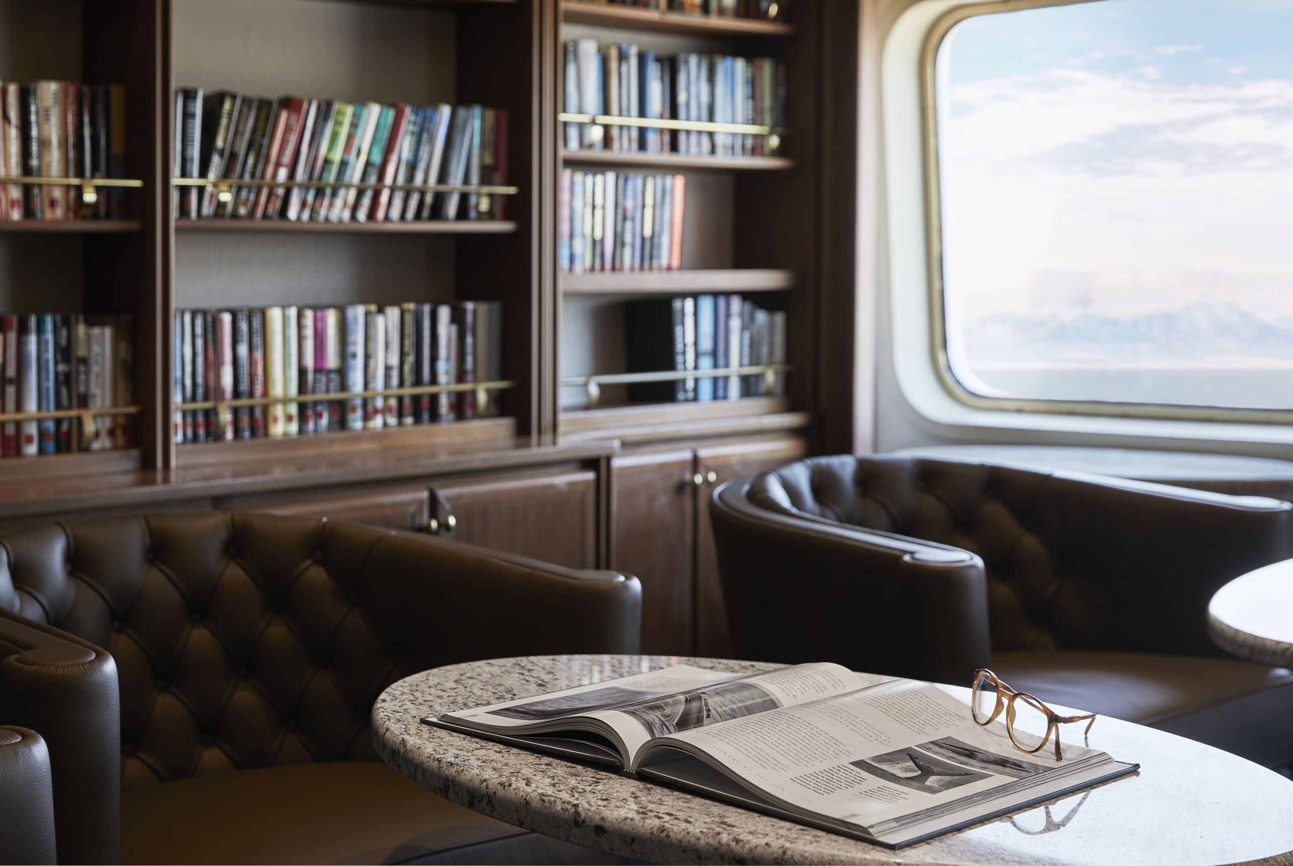 Details of the Tor's Observation Library, Silver Cloud.