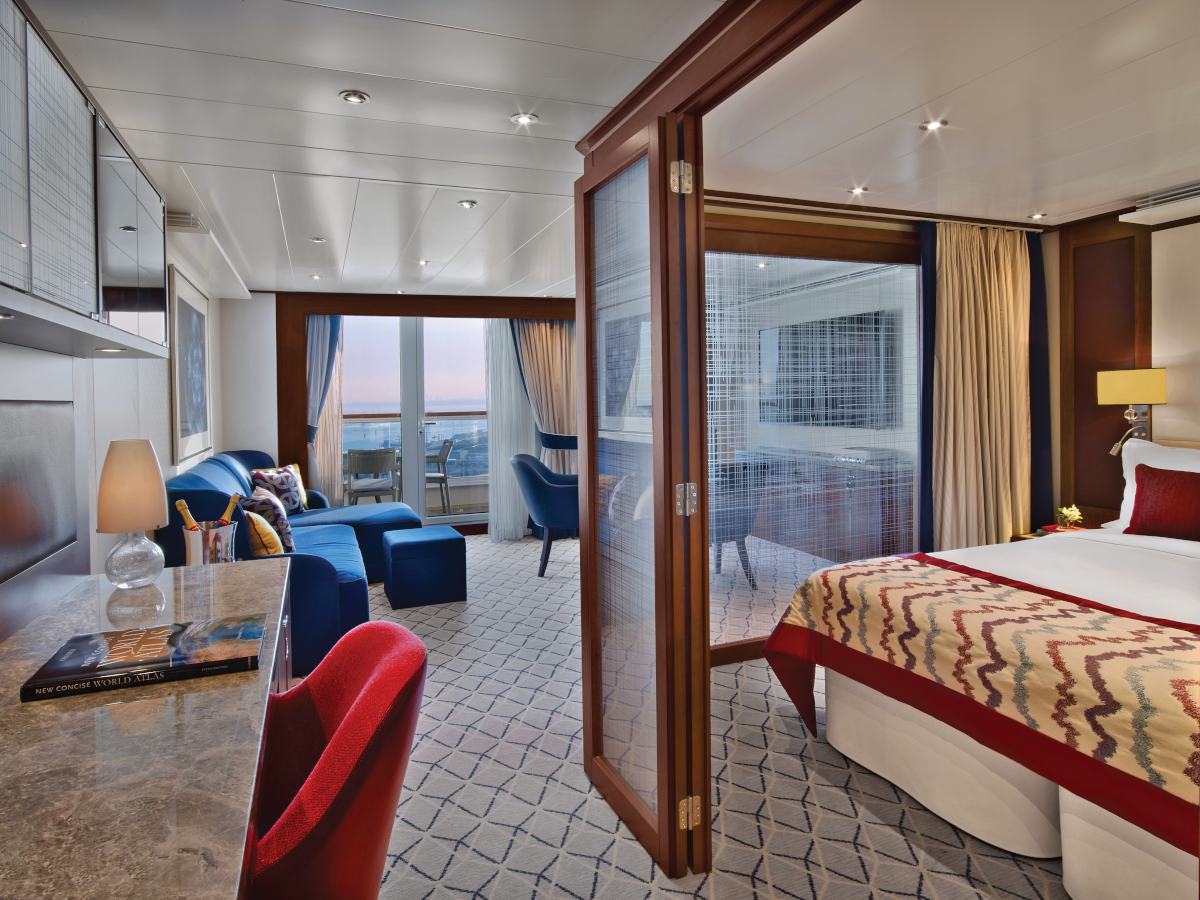 Seabourn_Encore_EL16C00218_cc